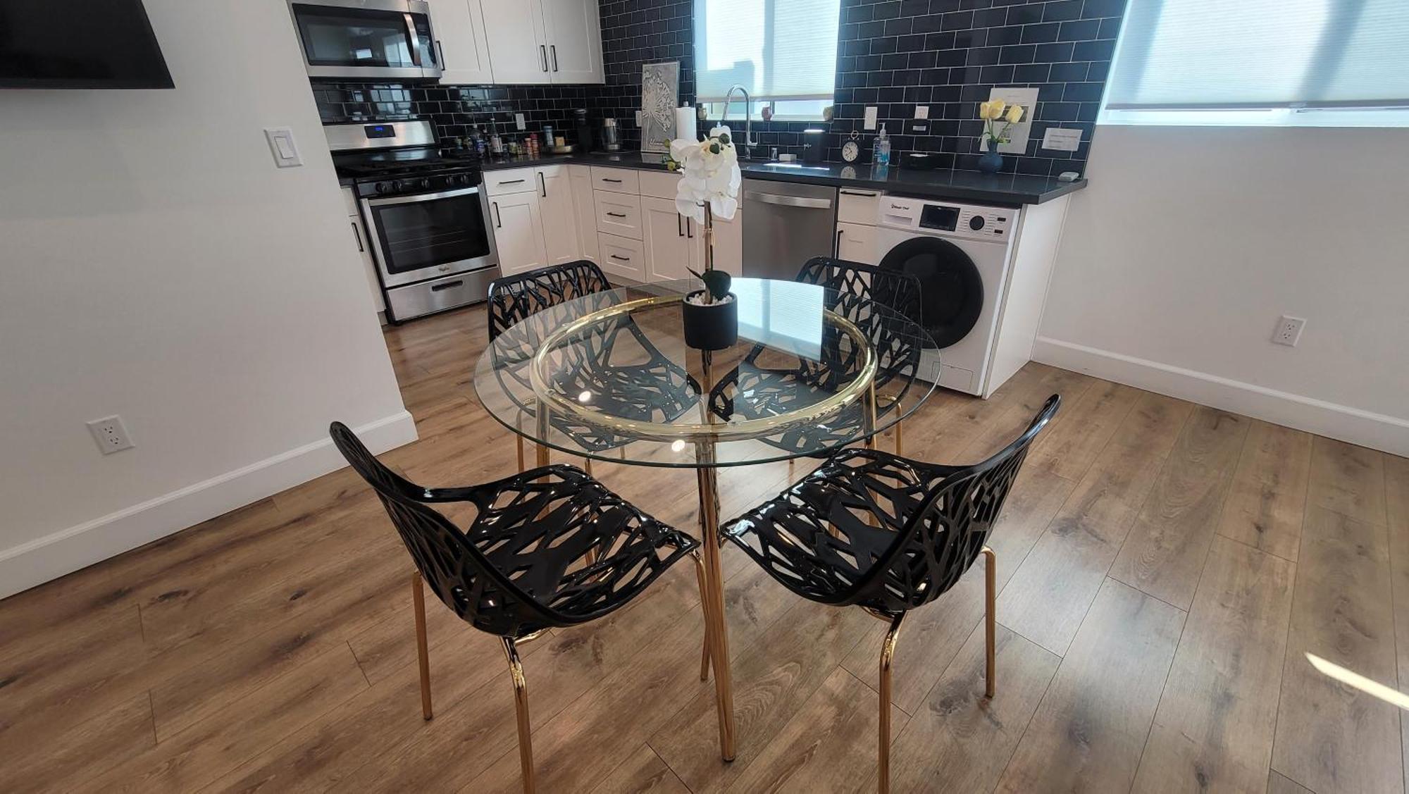 Gated Private House With Own Parking Sherman Oaks 로스앤젤레스 외부 사진