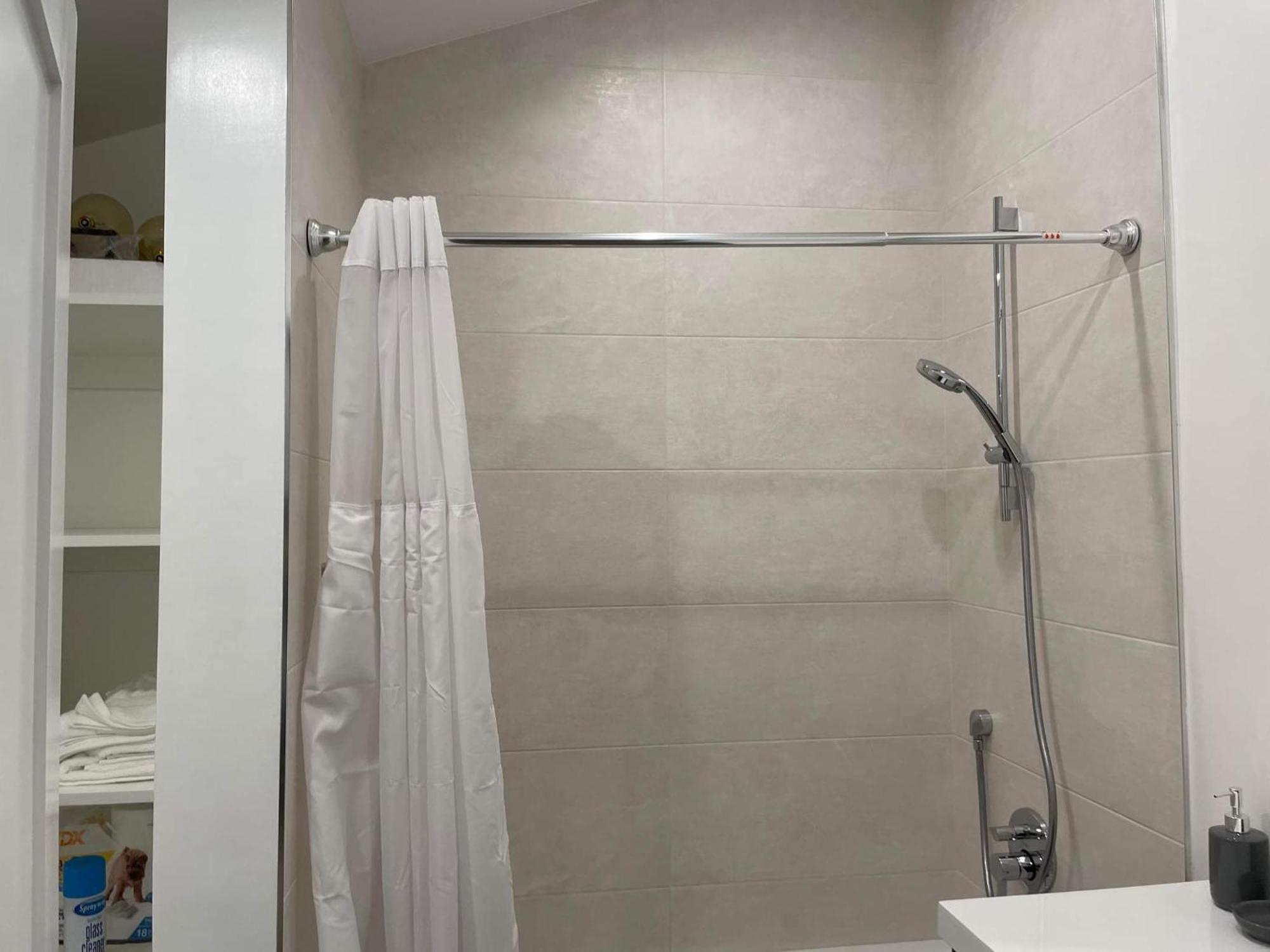 Gated Private House With Own Parking Sherman Oaks 로스앤젤레스 외부 사진