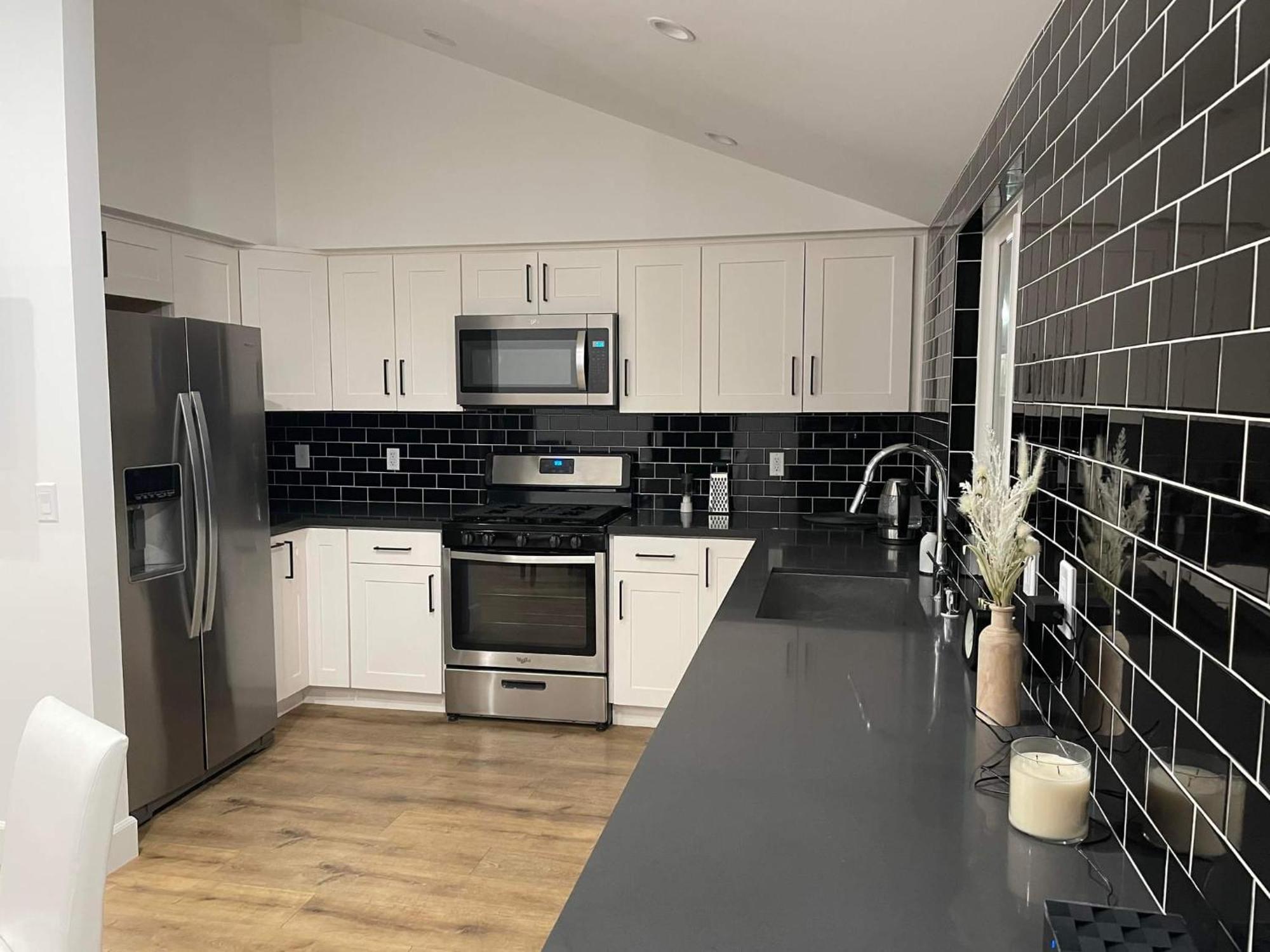 Gated Private House With Own Parking Sherman Oaks 로스앤젤레스 외부 사진